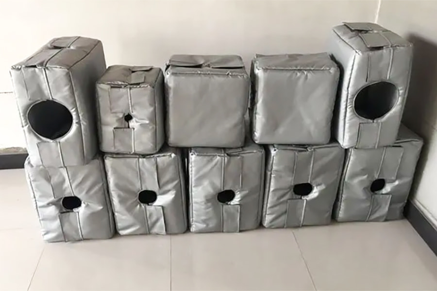 Tesatura izolatoare din PVC rezistenta la caldura, rezistenta la rupere - pentru invelis de protectie a cablurilor electrice
