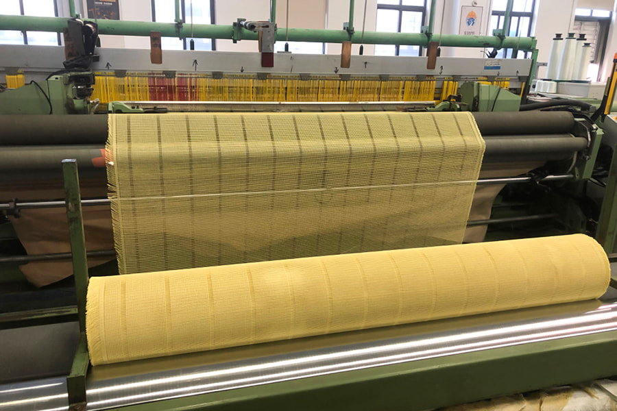 Rolă de țesătură cu plasă armată cu aramid de înaltă rezistență – pentru materiale de bază compozite